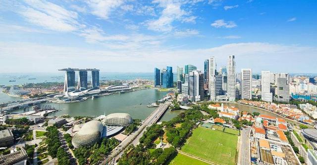 低齡留學(xué)家長(zhǎng)要不要陪讀？解讀各國(guó)陪讀政策！